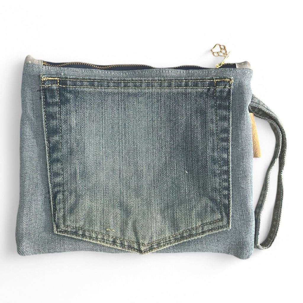 The Pupperfish™Golden retriever handmade zipper pouch backside made of upcycled denim with recycled denim pocket.